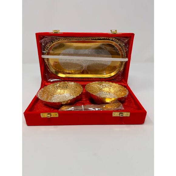 Silver Plated Gold Polished Embossed Flower Design 2 Bowls 2 Spoons 1 Tray New - Picture 1 of 6